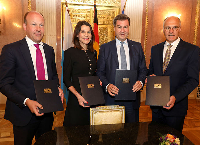 Transaktionsvertrag für das Uniklinikum Augsburg ist unterzeichnet!